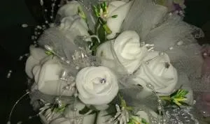 Букет невесты с бусами