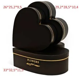 Коробка 33*32,5*11,5 см Сердце, черный / W9645