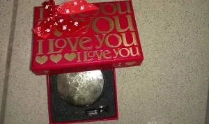 Замок свадебный в коробке