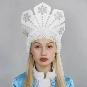 Кокошник "Вьюга" с серебр. снежинками / 3613309