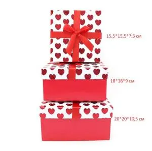 Коробка "Красные сердца" 18*18*9 см