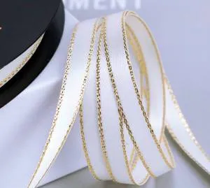 Лента атлас с золотой нитью Белый 25 мм*22,85 м/1-25SGE