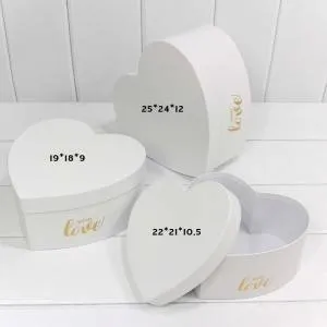 Коробка 25*24*12 см "Сердце с Любовью" белая