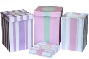 Коробка 15*15*23 см "Полоски,сиреневый микс"