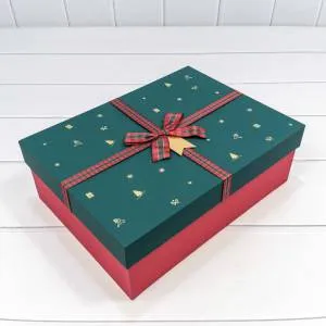 Коробка 24,5*17*6,5 см с бантом зеленый/красный