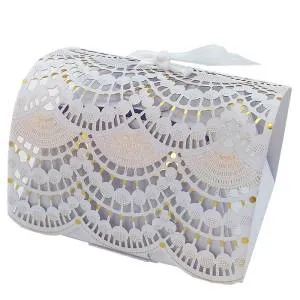 Бонбонерка складная белая 9*6,5*5 см