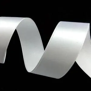 Лента атлас белый 50мм*27,4 м/1509-0395